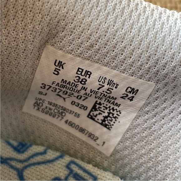 Puma FUTURE RIDER PLAY ON White Gray/Violet 373792-07 Neon Pink Size 7.5 - Picture 9 of 16